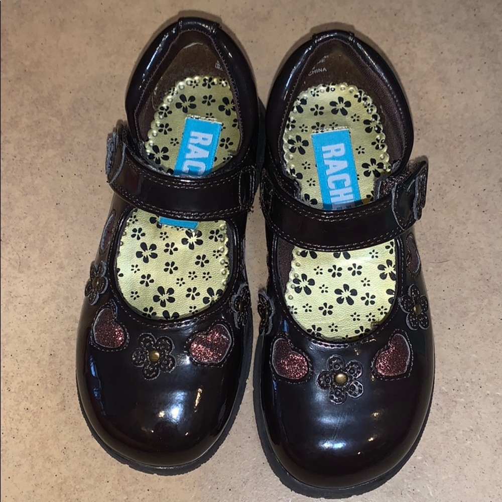 new kids shoes brown with flowers and hearts